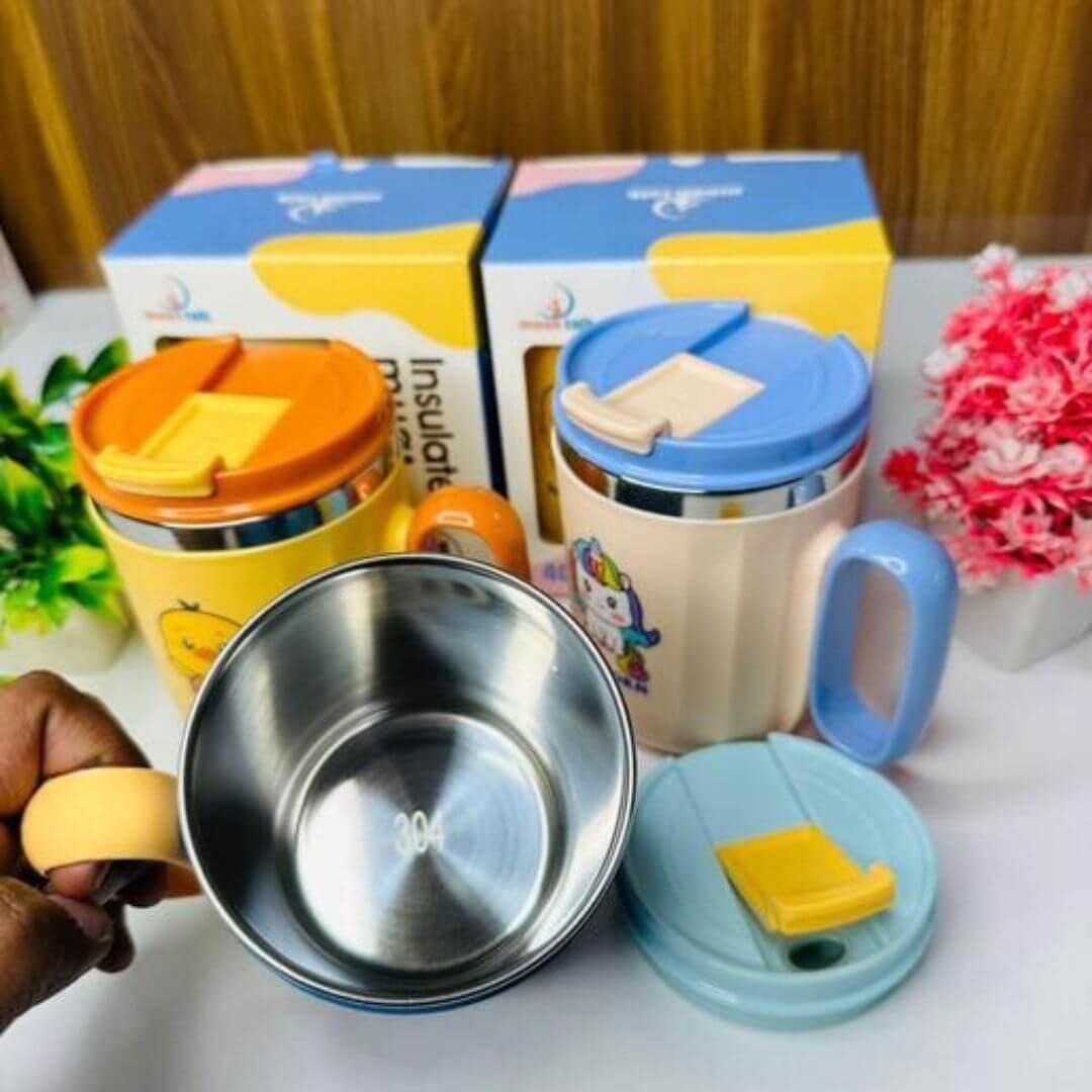 Double wall insulated kids mug with flip-top lid – keeps drinks hot or cold